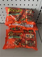 (5) Reese’s Peanut Butter Nutcrackers Bags