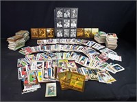 Group of vintage baseball trading cards