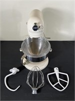 Kitchen Aid Countertop Mixer w/ Accessories