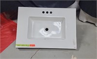 Bathroom sink. No hardware. 30½"x21½"x7"