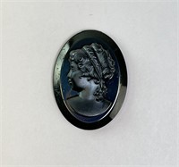 Vintage Carved Cameo Disc 7 Grams