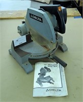 Delta 10H motorized miter saw with manual