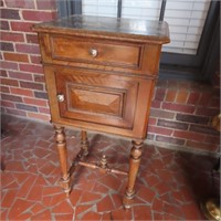 Marble Top side table Humidor?