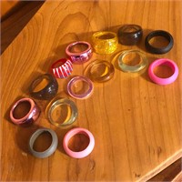 Mixed Lot of Plastic & Rubber Rings