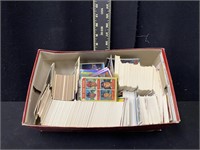 Lot of Unsearched Vintage Baseball Cards