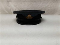 Canadian Military Cap w. Badge