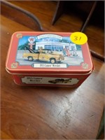 TEXACO COLLECTIBLE DIE CAST TRUCK AND TIN