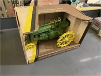 1937 erytl john deere tractor model G 1/16th scale