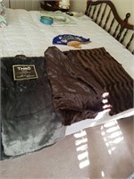 3 faux fur plus throws 1 new 2 used