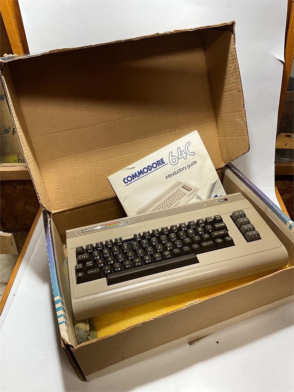 Commodore 64 in original box