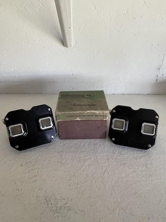 2 View-Master Stereoscopes