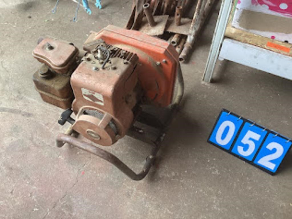 Briggs and Straton 5 hp generator