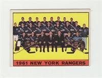 1961 Topps NY Rangers Team Hockey Card