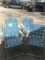 4 very good lawn chairs