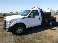 2015 Ford F250 Flatbed Truck