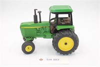 1/16 Scale, Model 4355 Tractor