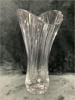 Mikasa Crystal 10' Flores Flower Vase