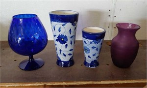 (4) Vases