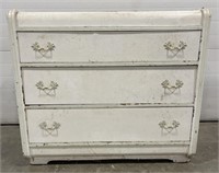 (AO) Huntingburg Furniture Company White 3 Drawer