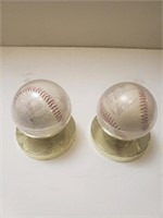 Lot - Signed baseballs (2)