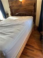 Queen size bed with mattress