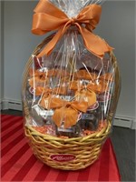 Albanese gift basket