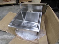 NEW STAINLESS STEEL UTILITY SINK WITH LEGS NO