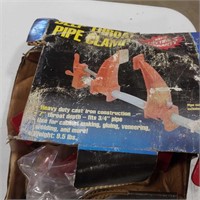 Deep throat pipe clamp