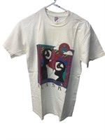 M White Vintage Alaska T-Shirt