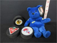 ORIGINAL BAMMER WAYNE GRETZKY BEAR & 3 OLD PUCKS