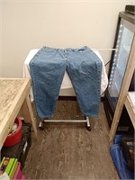 44 x 32 Carhartt Jeans