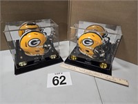 2 PLASTIC GREEN BAY DISPLAYS