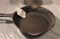 #5 SMALL BLOCK LETTER GRISWOLD SKILLET