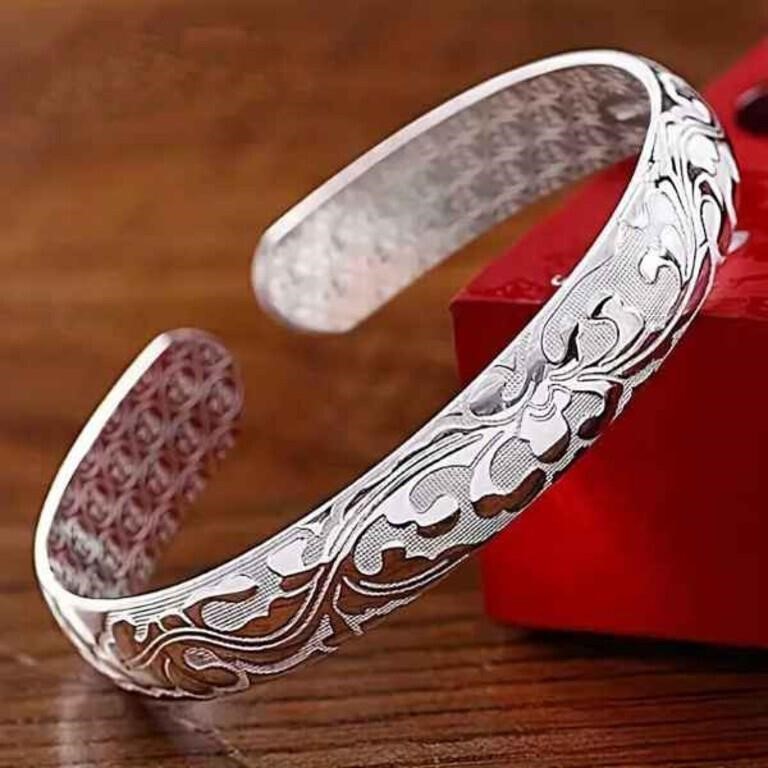 Elegant Silvery Open Bangle Bracelet