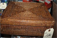 Large woven tea box