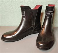 London Fog Rain Boots Size 7 Womens