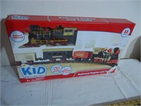 Kid Connection Railroad Engine and Track