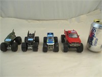 Lot de 4 monster truck diecast