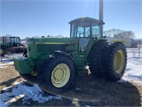 J.D. 4960 MFWD Tractor,large 1000PTO,
