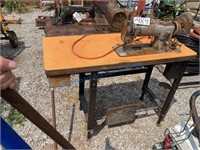 HEAVY DUTY SEWING MACHINE WITH STAND