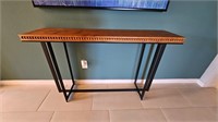 ACCENT TABLE