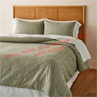 Hearth & Hand Full/Queen Comforter Set