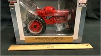 IH Farmall 400 Gas LP Tractor