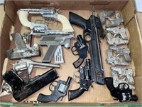 VINTAGE TOY GUN LOT - SEE ALL PHOTOS