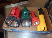 Box w/(4) Flashlights