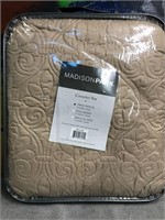 Madison Park Mansfield Quilt Set