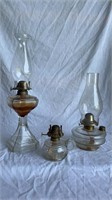 1 GLASS FINGER LOOP & 2 GLASS BASE OIL LAMPS