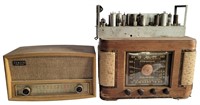 TWO VINTAGE RADIOS AND VACCUM TUBES