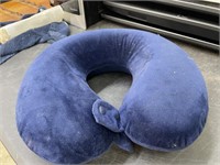 Neck pillow