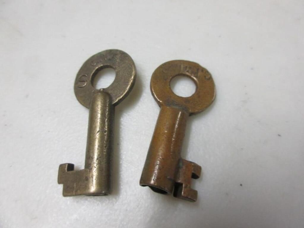 CPR & CNR RAILROAD KEYS